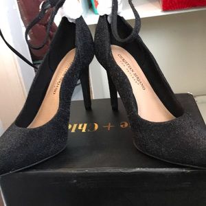 Black heels size 6 1/2